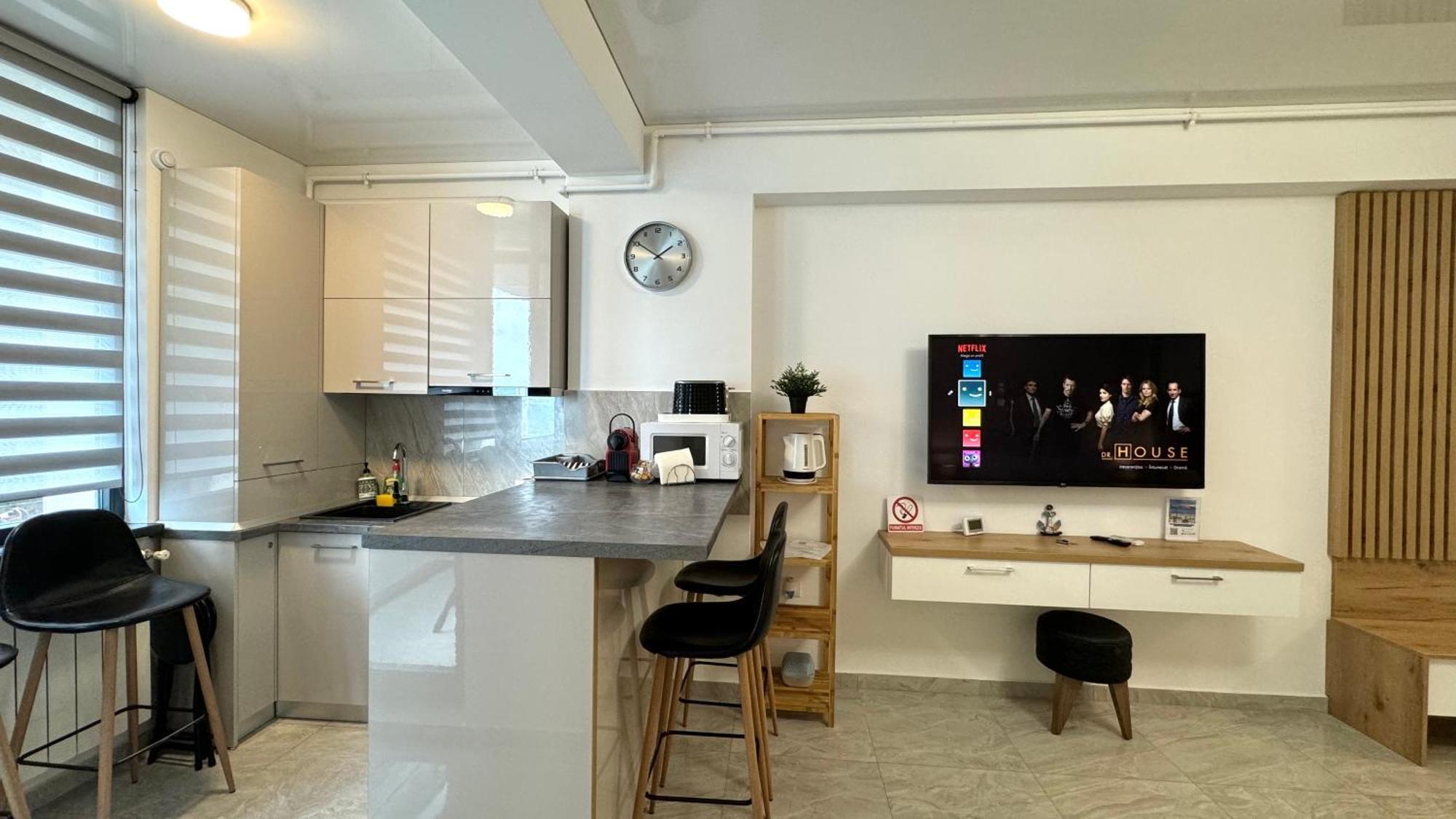 Seaview Deluxe Double Studio - Beachfront Resort Нэводари Экстерьер фото